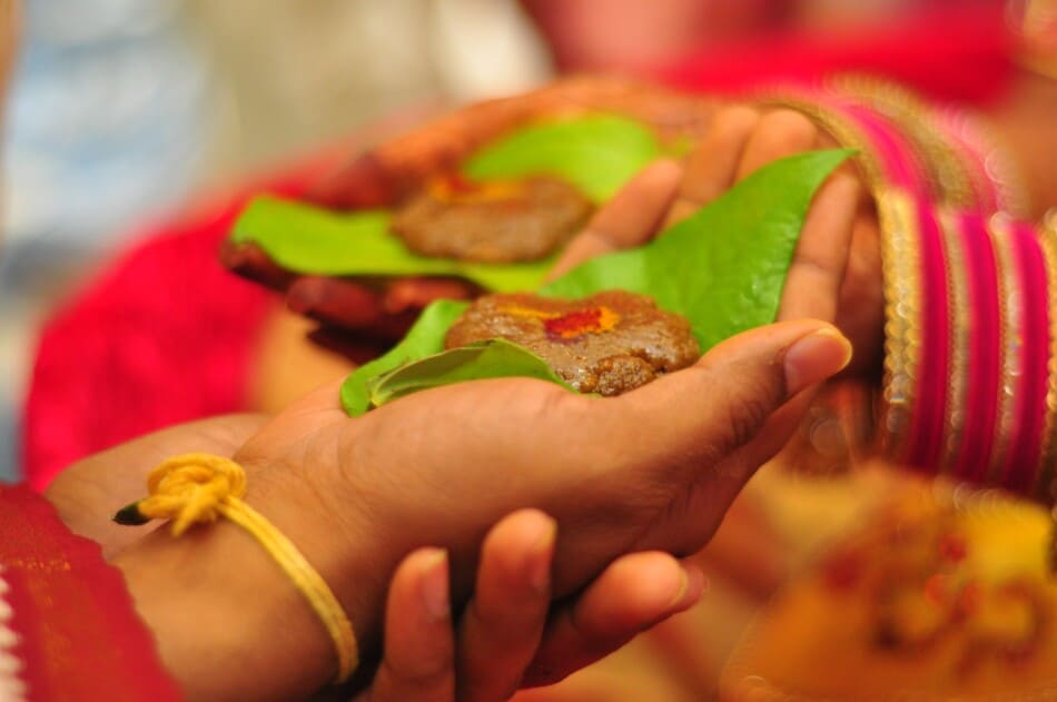 Yellow Thread in Hindu Marriage Ceremony