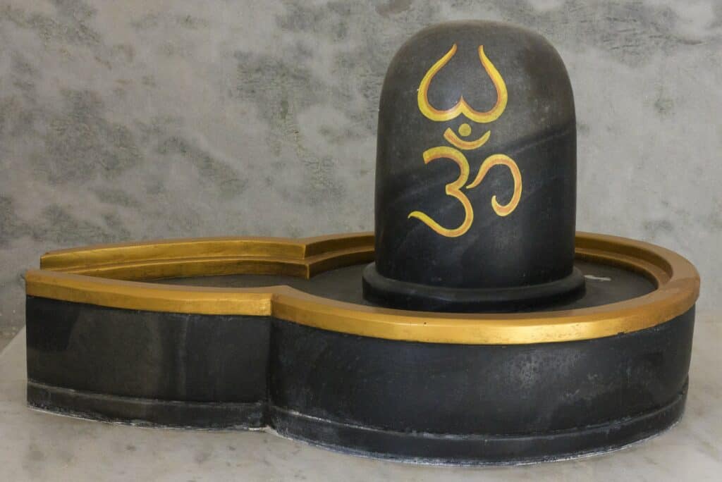 Shiva lingam Om